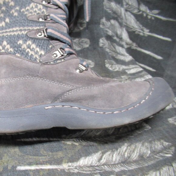 MUK LUKS Women's Gwen Tall Lace Up Snow Boot, Grey, 9 M - Picture 12 of 15